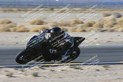 media/Jan-10-2025-CVMA Friday Practice (Fri) [[489e0da257]]/Group 4 and Trackday/Session 2 (Turn 4 Inside)/